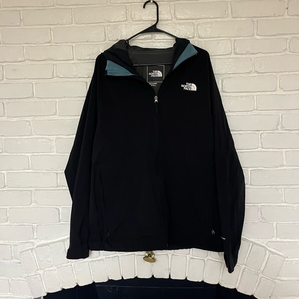 Men’s lightweight the north face jacket size medium dark navy